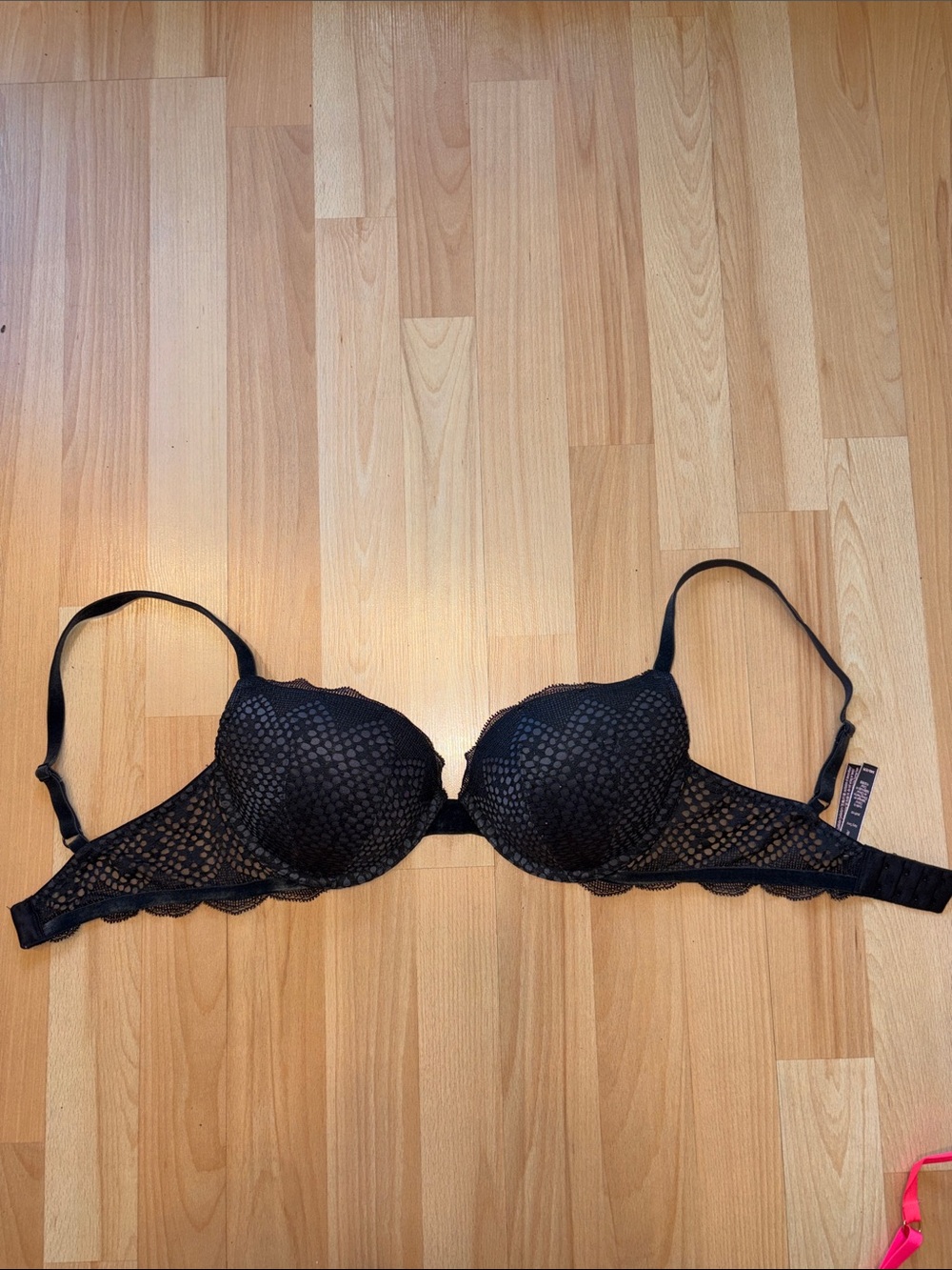 Victoria's Secret Black Lace Push-Up Bra with Scallop Trim